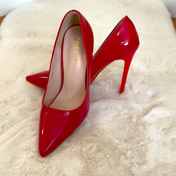SHEIN Red Pump Heels - Picture 3 of 4
